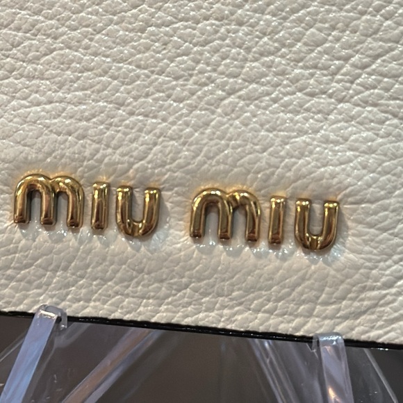 🦄 RARE Authentic MIU MIU Leather “Not Nice” White Unicorn Bag Charm, in Box 🦄 - Picture 5 of 16